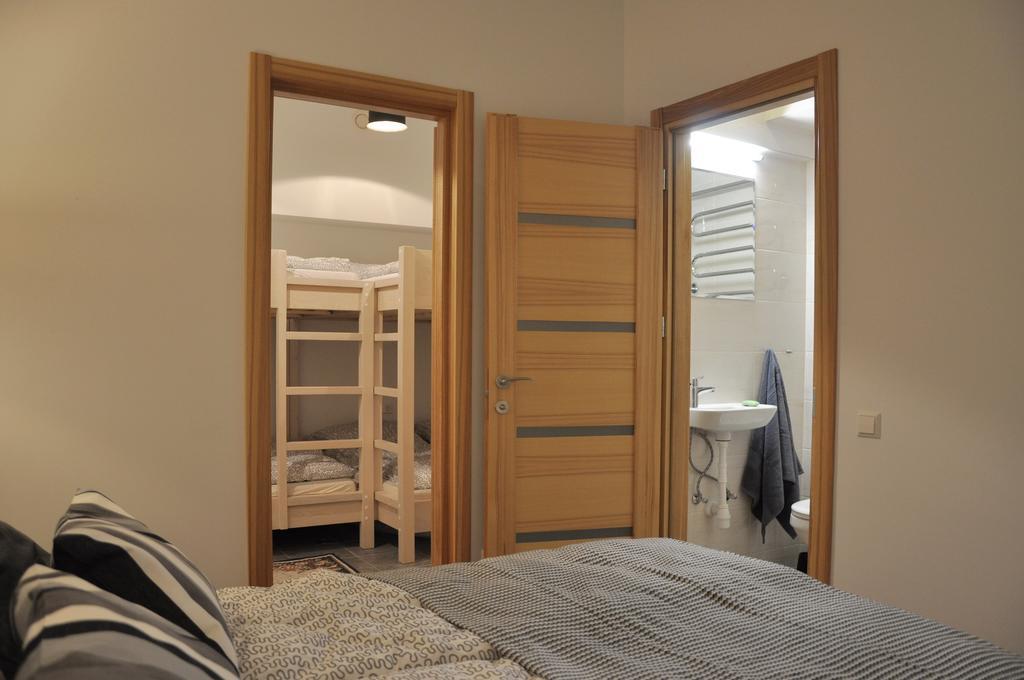 Bomb Shelter Apartment Vilna Habitación foto